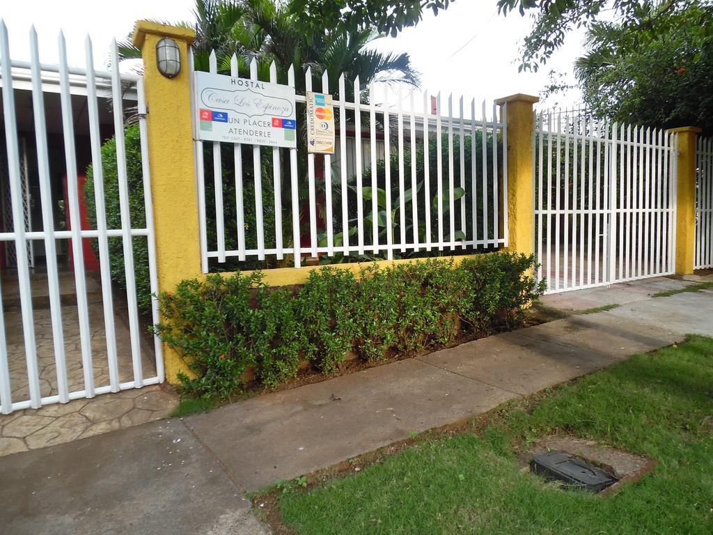 Hostal Casa Los Espinoza 마나과 외부 사진