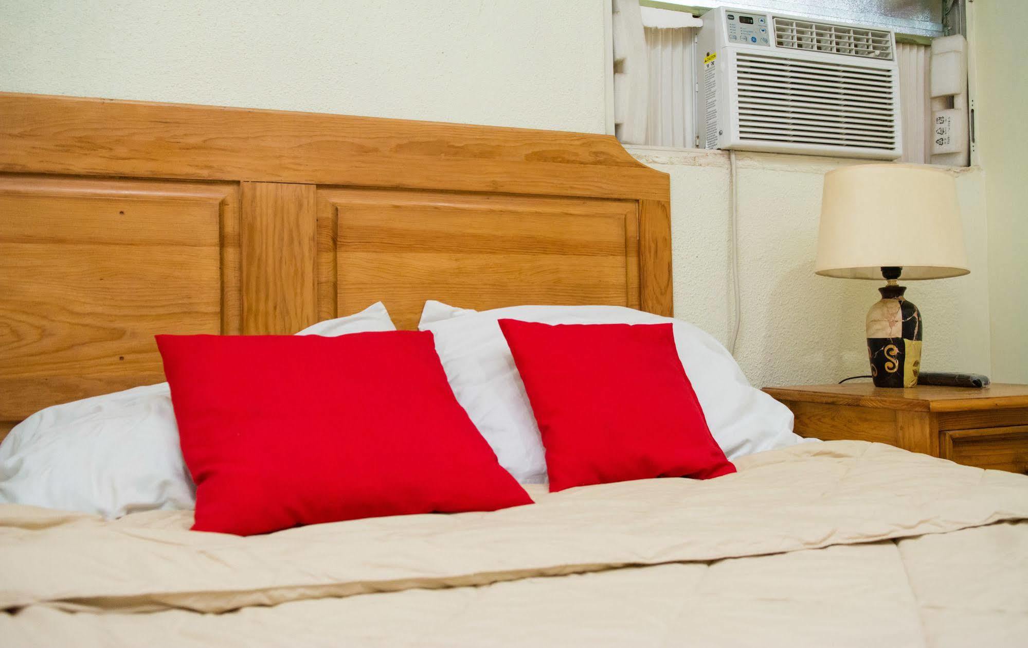 Hostal Casa Los Espinoza 마나과 외부 사진